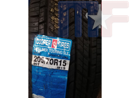 Reifen (4 Stück) 205/70 R15