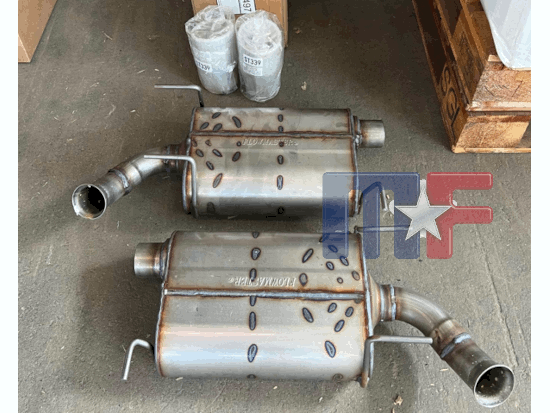 817497G Flowmaster Mustang 3,7L V6 11-14 Auspufftöpfe
