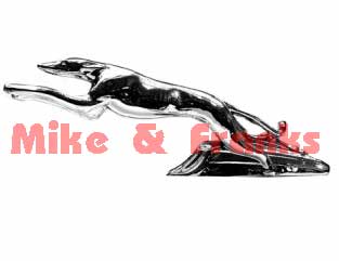 202 Haubenornament "Greyhound"