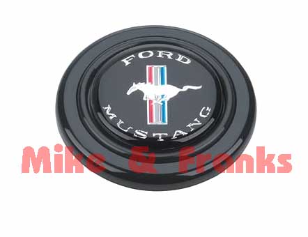 5668 Hupenknopf mit "Mustang" Logo