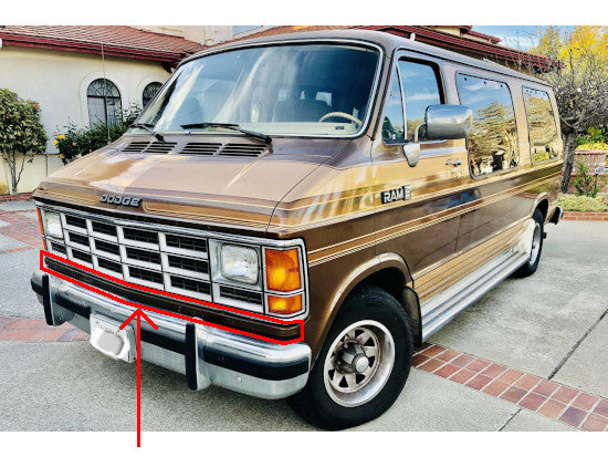 Frontschürze Oberteil Dodge Van Bj. 79-93