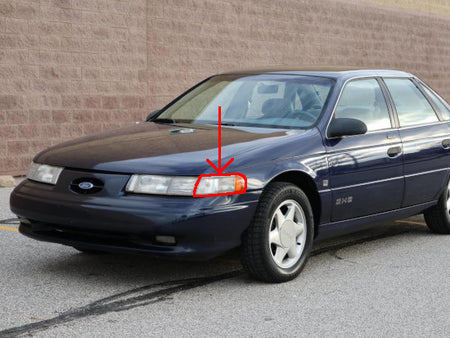 Blinker vorne links Ford Taurus 92-95 (nicht SHO)