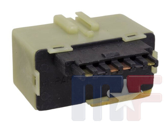 Relais GM 493887